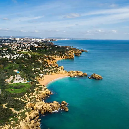 Castelo Отель 4*