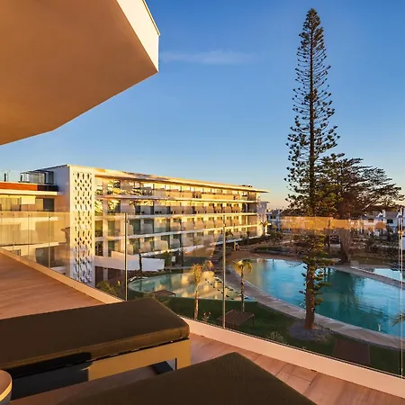 Castelo Hotel