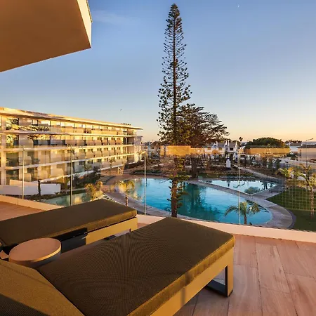 Castelo Hotel 4*